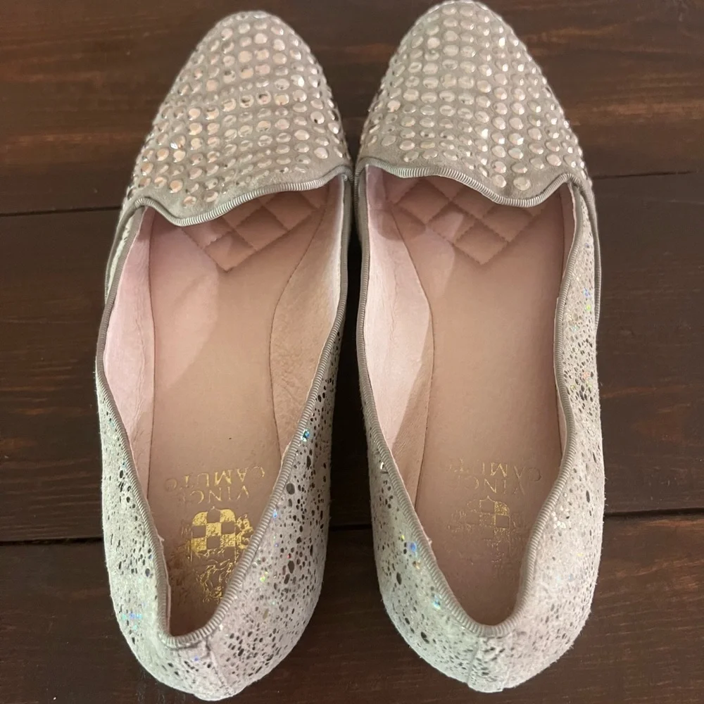 Vince Camuto Women Lody Bedazzled Suede Loafer Metallic Silver Size 8